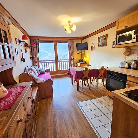 Bien Situe Pour 4 Avec Cuisine, Proche Pistes Et Commerces - Fr-1-452-245